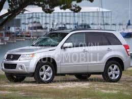 POTKRILO PLASTICNO L za Suzuki Grand Vitara od 2006. do 2015. god.