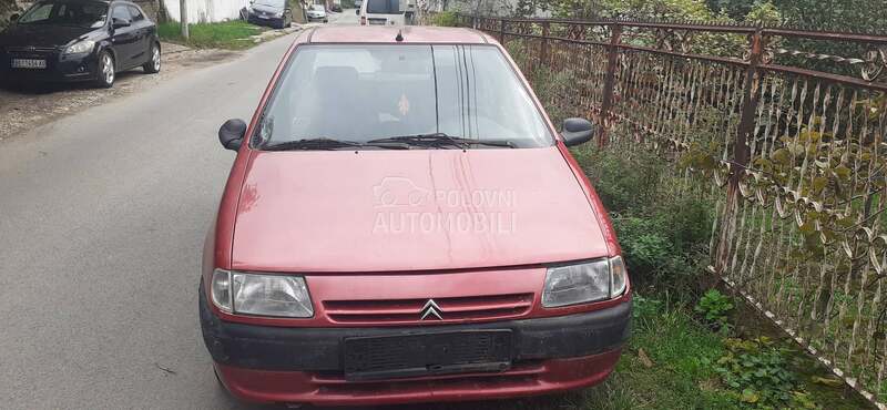 prednji branik za Citroen Saxo od 1996. do 2002. god.