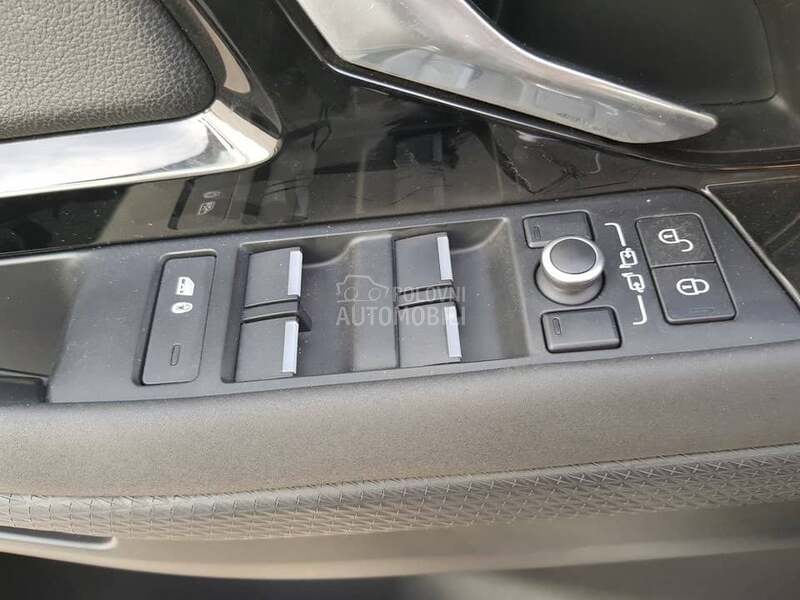 Prekidači prozora prednji levi za Land Rover Range Rover Evoque od 2019. do 2024. god.