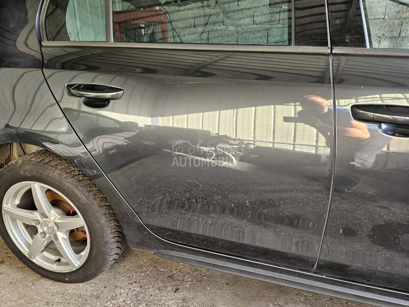Zadnja desna vrata golf 6 za Volkswagen Golf 6 od 2008. do 2012. god.