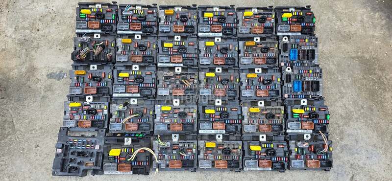 BSM R02 R05 R06 R07 R08 R09 B5 za Peugeot 2008, 206, 208 ...