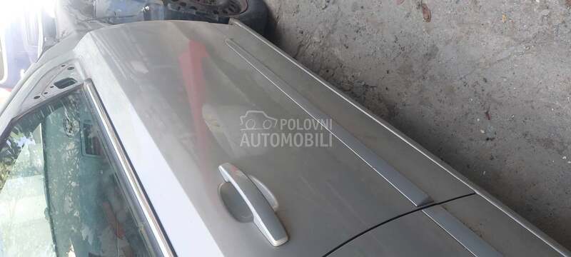 vrata desna Z167 za Opel Astra H od 2004. do 2007. god.
