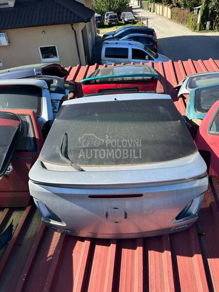 Gepek vrata hatchback za Mazda 6 od 2008. do 2012. god.