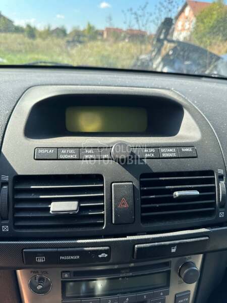 Board kompjuter za Toyota Avensis od 2003. do 2007. god.