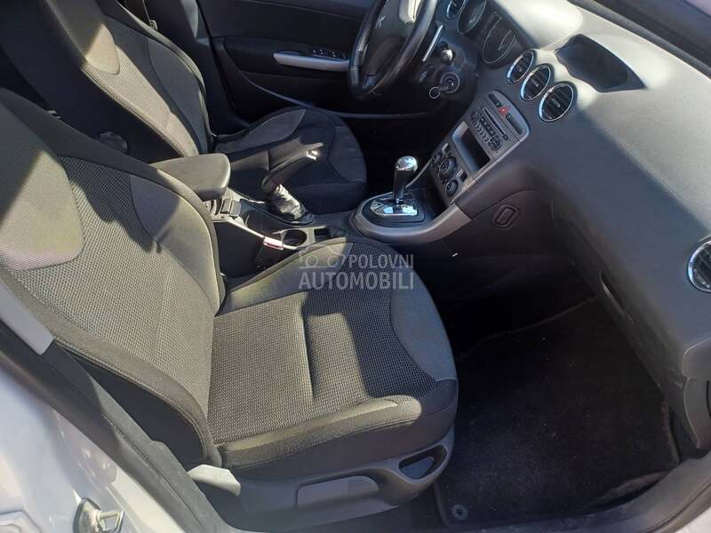 SEDISTA  KOMPLET za Peugeot 308 od 2008. do 2014. god.