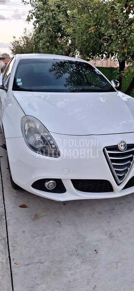 Delovi za Alfa Romeo Giulietta 1.4 tb 2010. god.