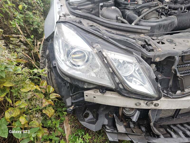 Šina Branika nosac prsa za Mercedes Benz E Klasa od 2009. do 2012. god.