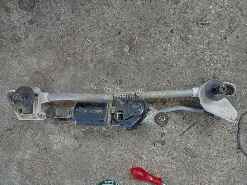 Poluge brisaca za Nissan Micra od 2002. do 2007. god.