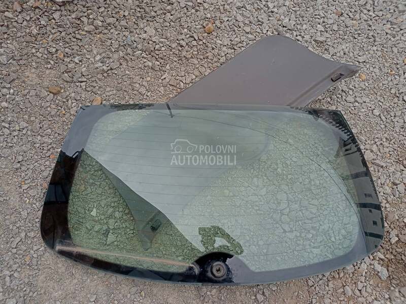 Sofersajbna za Nissan Micra od 2002. do 2007. god.