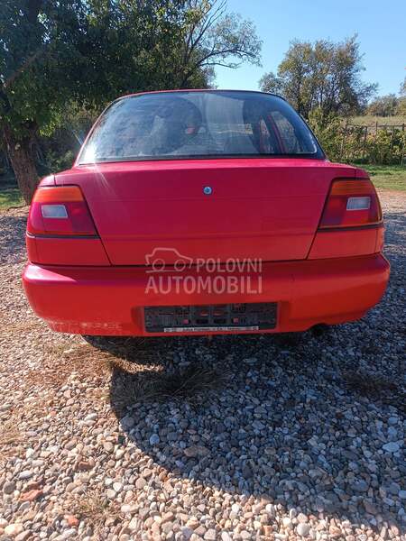 Zadnji branik za Daihatsu Charade