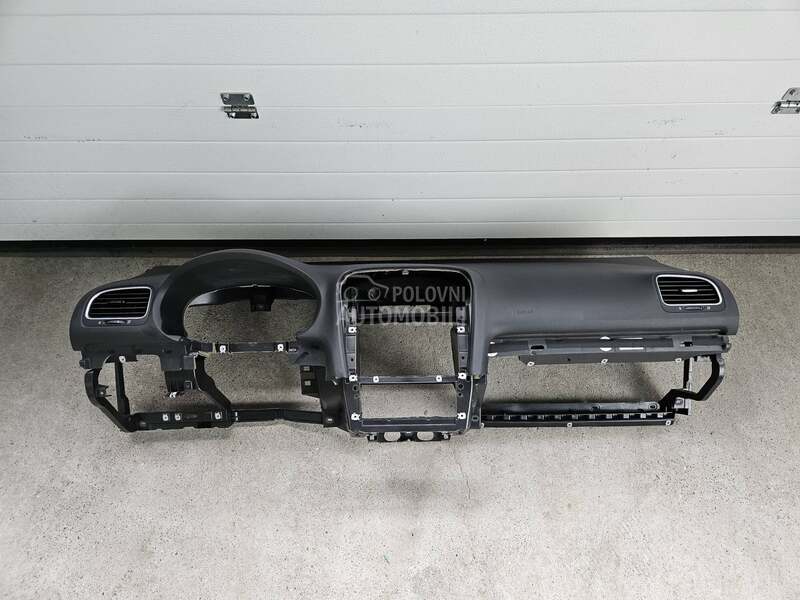 Instrument tabla golf 6 za Volkswagen Golf 6 od 2008. do 2012. god.