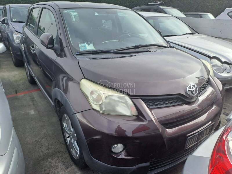 kompletan auto u delovuma za Toyota Urban Cruiser od 2009. do 2013. god.