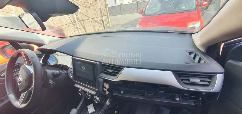 Tabla i airbag za Renault Captur od 2019. do 2024. god.