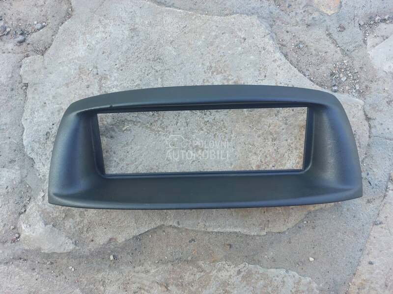 Blenda radia za Fiat Punto