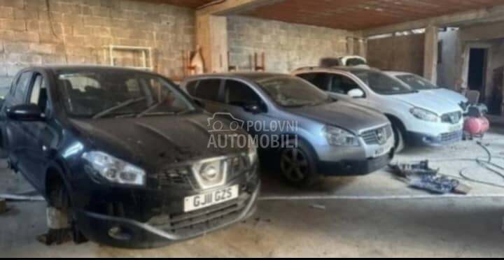 soferka za Nissan Juke, Qashqai, Qashqai + 2 ... od 2001. do 2021. god.