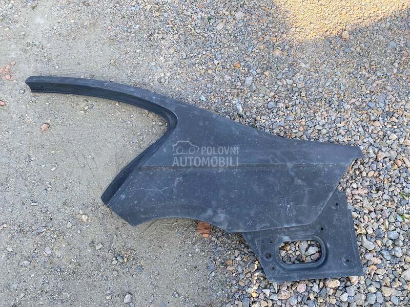 polustranica za Volkswagen Passat B8