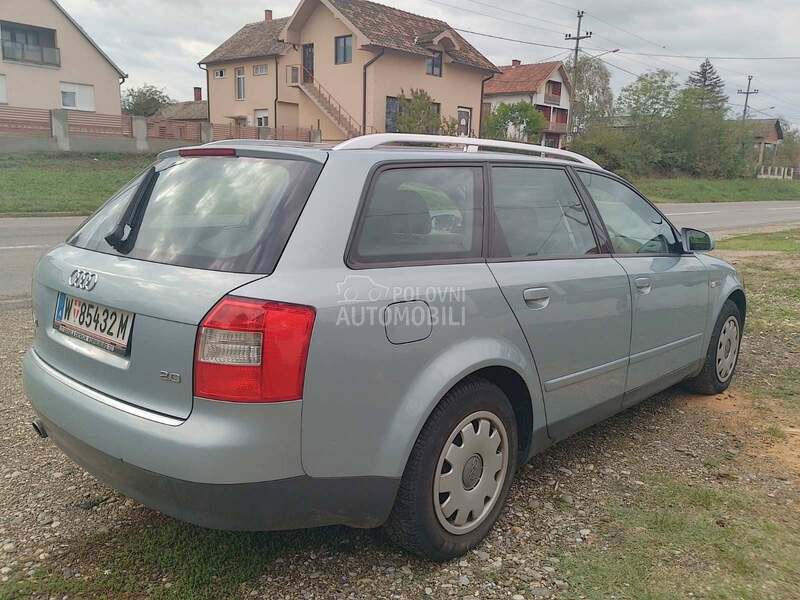 Audi A4 2003. god. -  kompletan auto u delovima