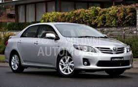 KVAKA VRATA UNUTRASNJA CRNA/SR za Toyota Corolla od 2011. do 2013. god.