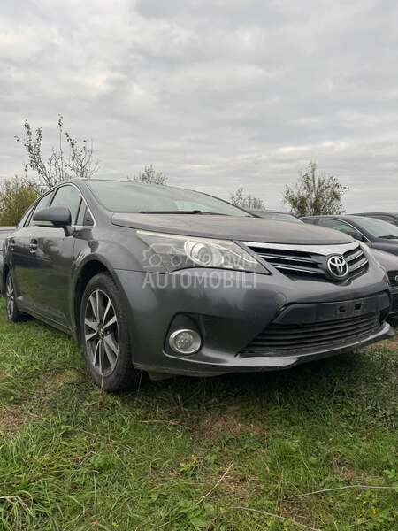 T270 Far farovi za Toyota Avensis od 2009. do 2018. god.