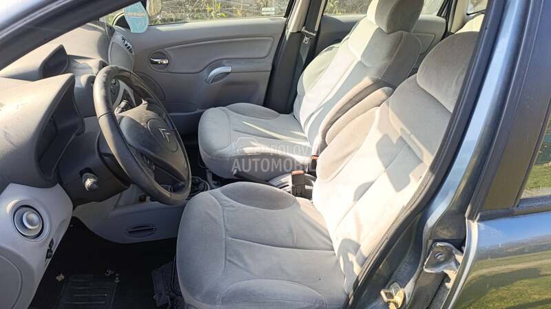Enterijer za Citroen C3 od 2002. do 2009. god.