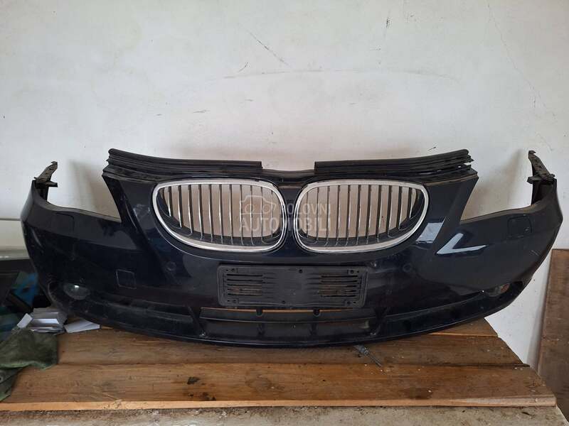 Branik prednji za E60,E61 za BMW Serija 5 od 2003. do 2010. god.