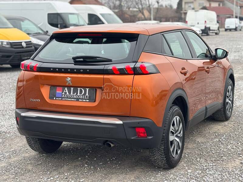 Peugeot 2008 2021 photo 5