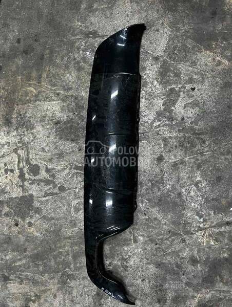 Difuzor zadnji branik e60 e61 za BMW 518, 520, 525 ...