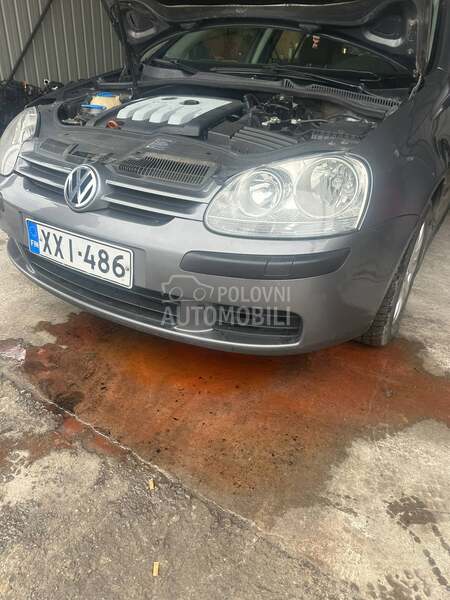 Branik za Volkswagen Golf 5 od 2004. do 2008. god.