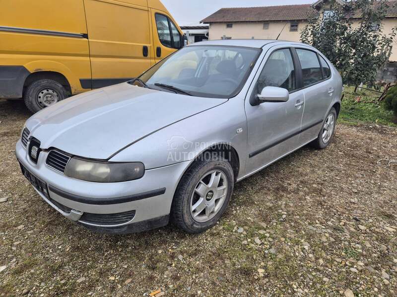 Seat Leon 1.6 2002. god. -  kompletan auto u delovima