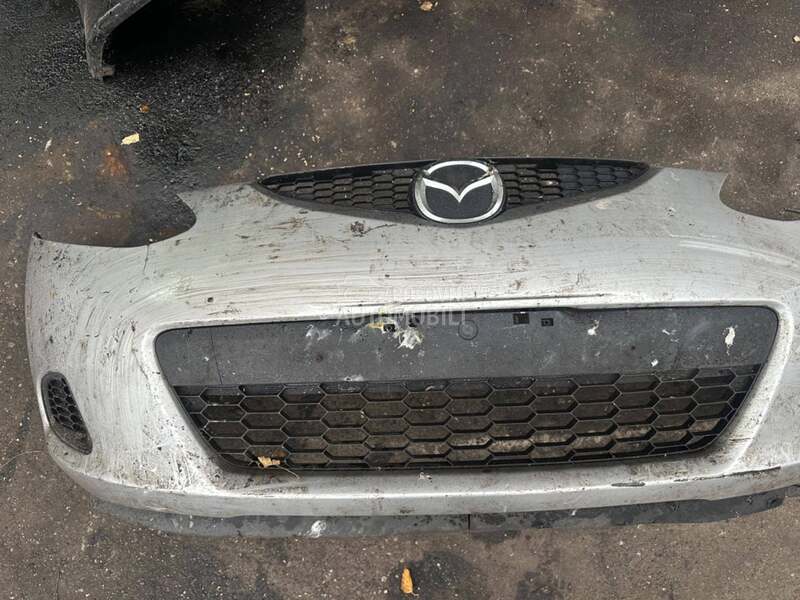 Prednji branik za Mazda 2 od 2007. do 2010. god.