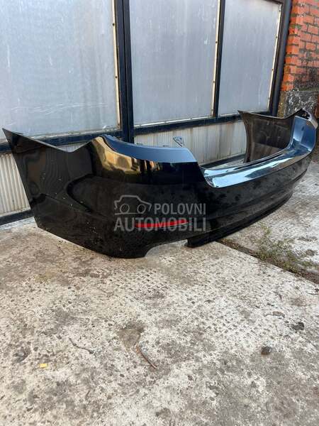zadnji branik f10 za BMW Serija 5