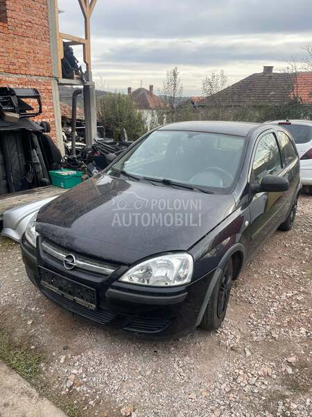 Opel Corsa C 1.2xep 2004. god. -  kompletan auto u delovima