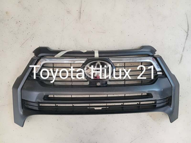 Maska za Toyota Hilux od 2021. do 2024. god.