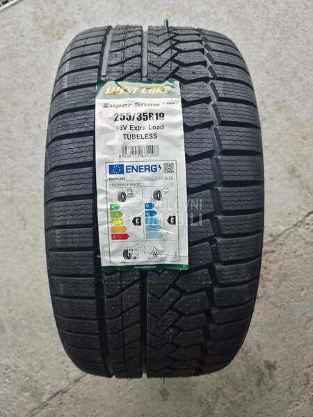 Westlake 255/35 R19 Zimska