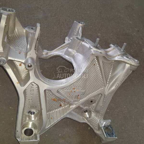 Nosac motora 8W0 399 295 E za Audi A4, A5, A4 Allroad od 2016. do 2025. god.