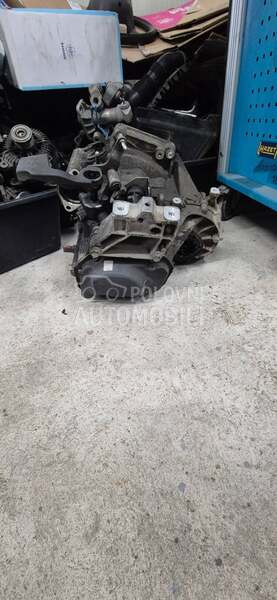 Menjac 1.6 5brzina za Volkswagen Golf 5 od 2003. do 2009. god.