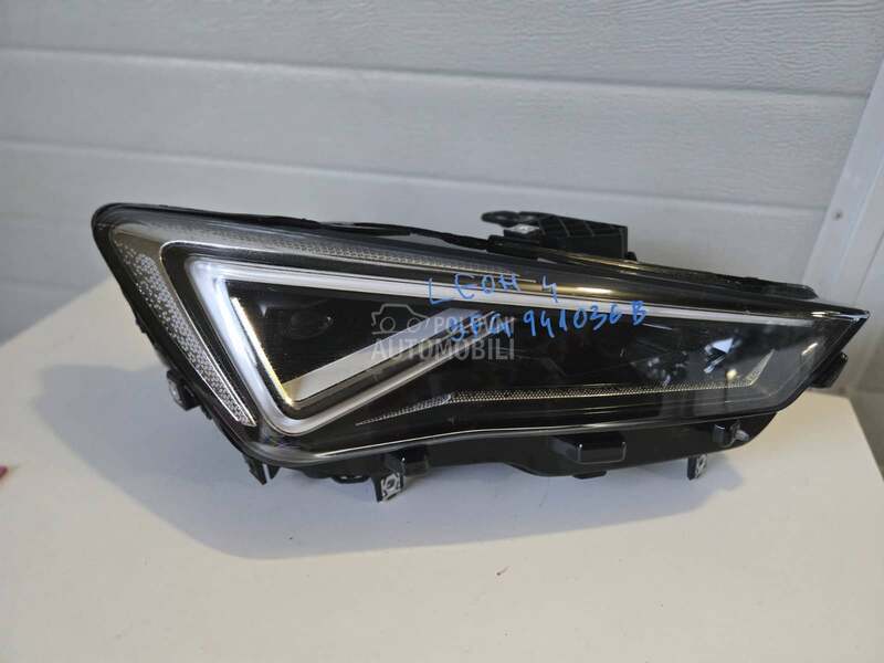 FUL LED MATRIX FAR za Seat Leon od 2020. do 2024. god.