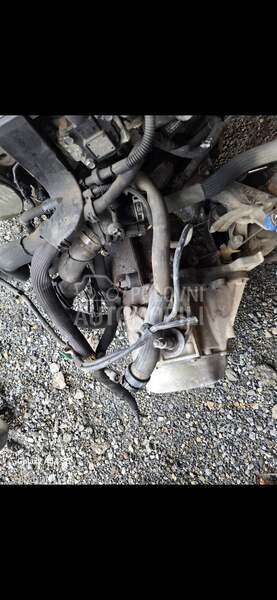 Delovi motora 1.6 ben za Peugeot 308 od 2006. do 2012. god.