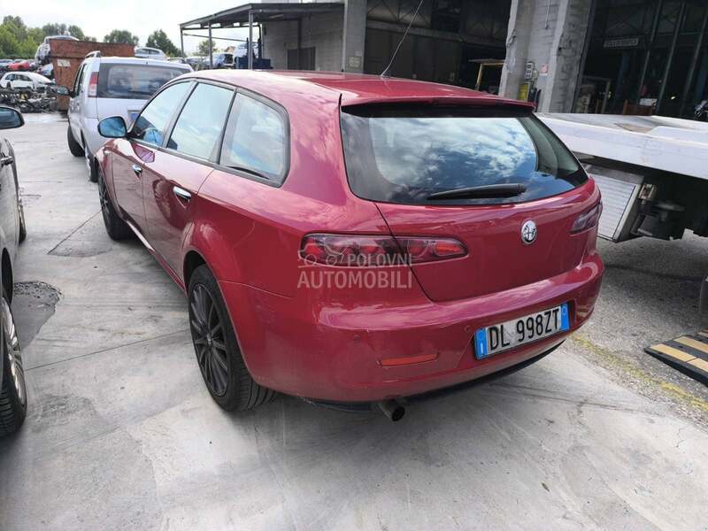 Zadnja leva vrata za Alfa Romeo 159 od 2004. do 2011. god.