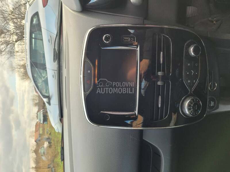 okvir multimedije clio 4 za Renault Clio