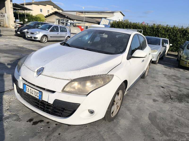 Renault Megane 2008. god. -  kompletan auto u delovima