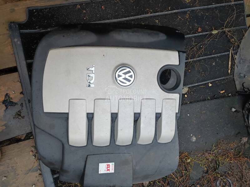 Poklopac motora R5 za Volkswagen Touareg od 2004. do 2010. god.
