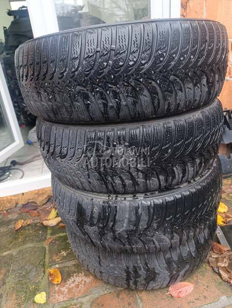 Kumho 205/65 R15 Zimska