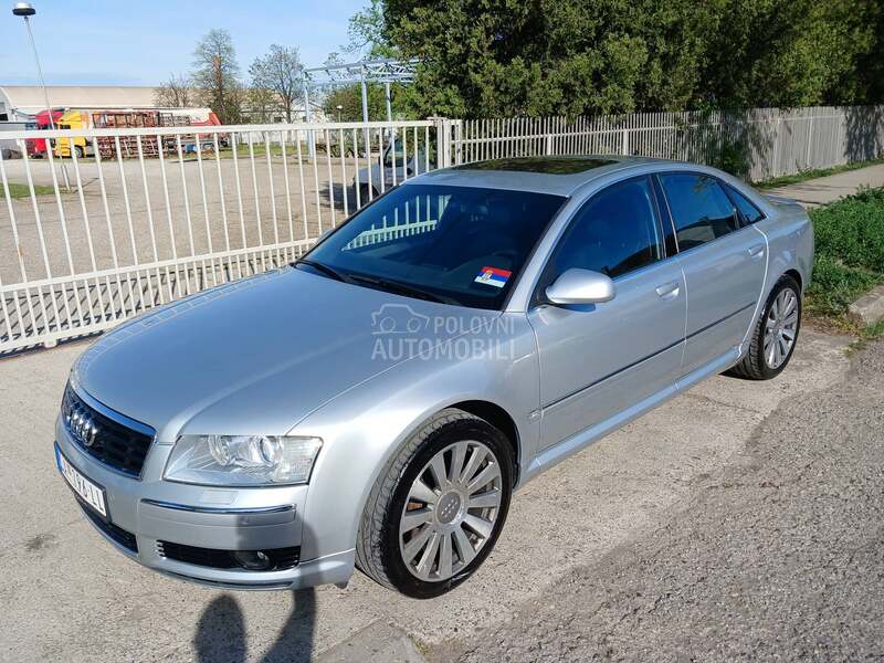 Audi A8 2002 photo 2