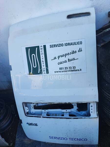 Zadnja gepek vrata za Fiat Doblo od 2010. do 2016. god.