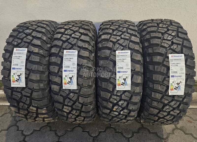 BFGoodrich 265/70 R17 Zimska