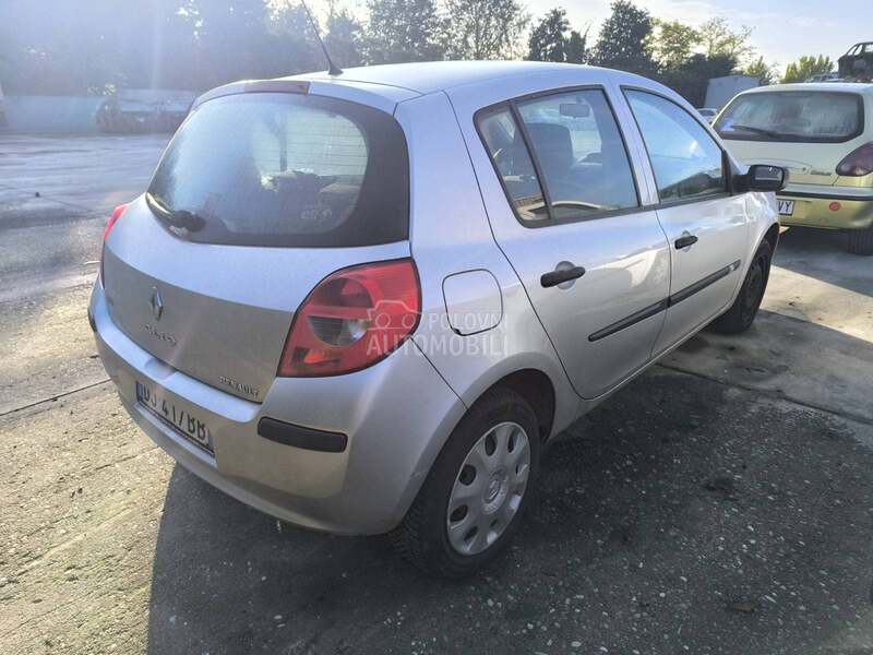 Zadnji branik za Renault Clio od 2005. do 2009. god.