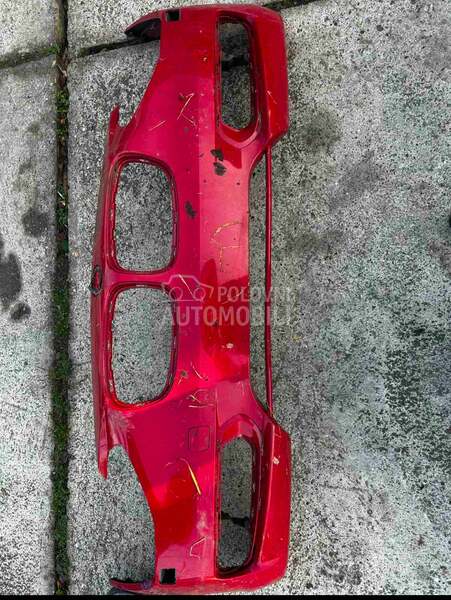 Prednji branik f20 f21 za BMW 125, 116, 118 ...