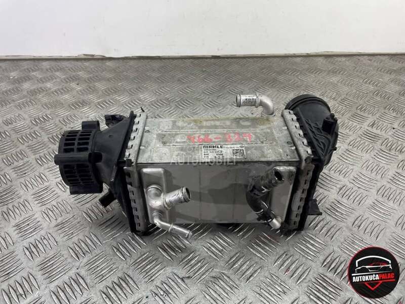 INTERCOOLER za Volkswagen Golf