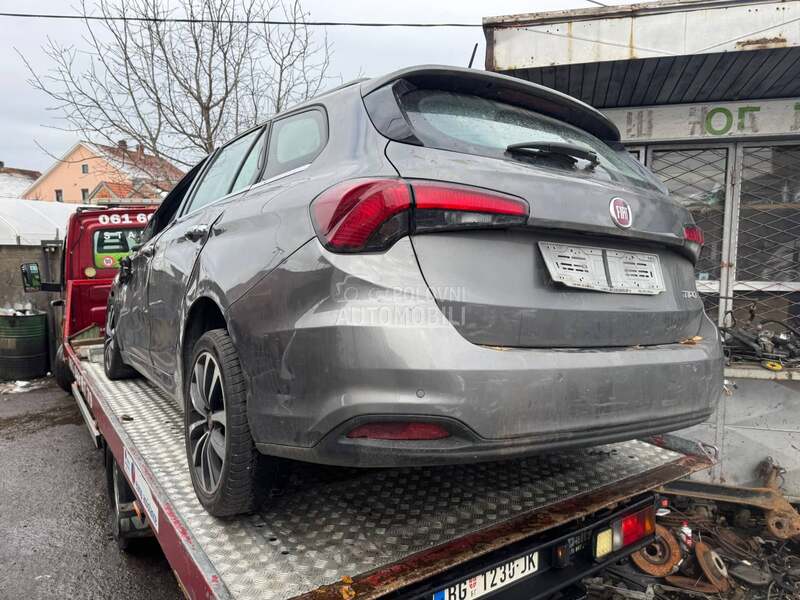 Fiat Tipo -  kompletan auto u delovima